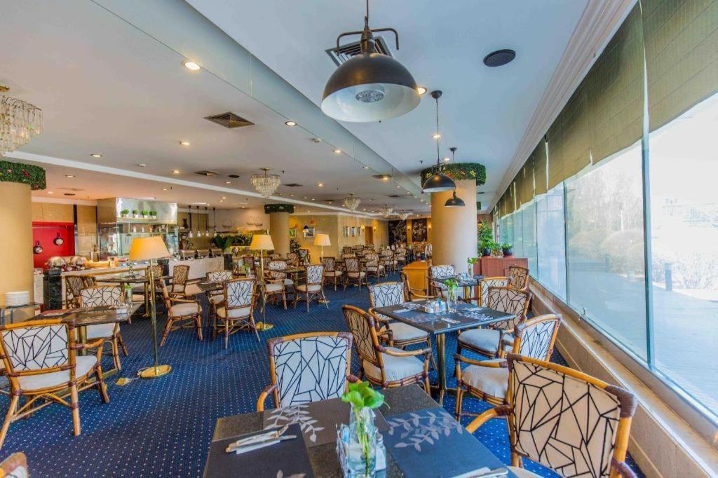 Changchun Garden Hotel Buitenkant foto