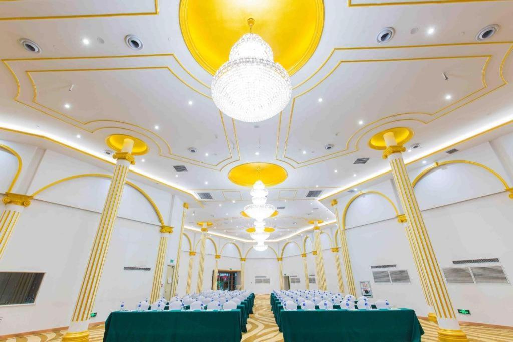 Changchun Garden Hotel Buitenkant foto