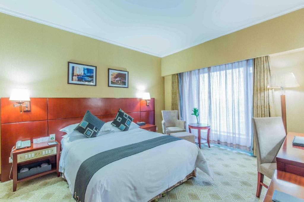 Changchun Garden Hotel Buitenkant foto