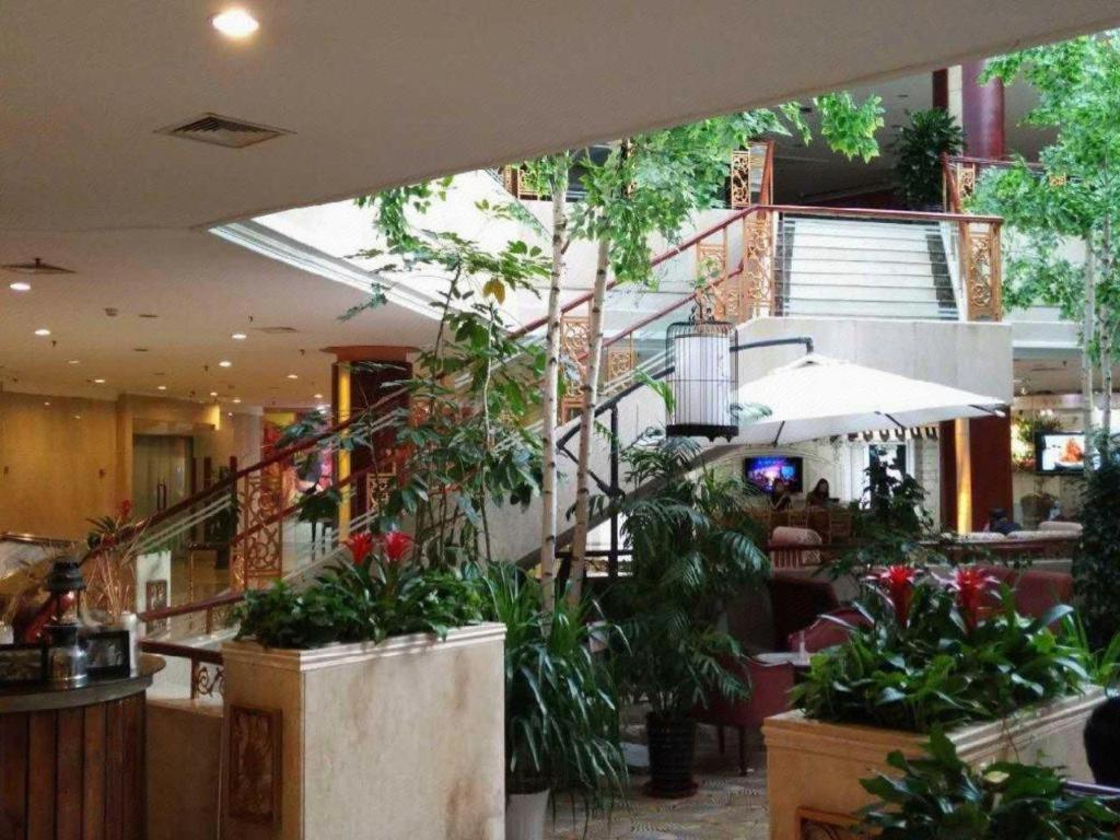 Changchun Garden Hotel Buitenkant foto